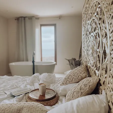 Costa Magica - Romantic Ocean Boutique Hotel & Club Отель Сан-Кристобаль-де-Ла-Лагуна