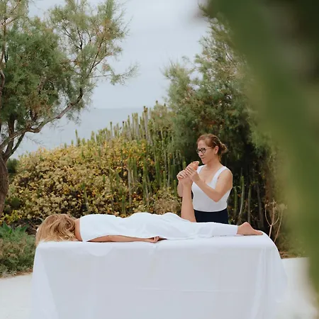 Boutique Eco Costa Magica Отель Сан-Кристобаль-де-Ла-Лагуна