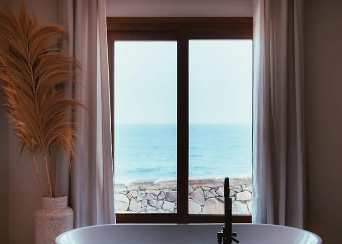 Boutique Eco Costa Magica Hotell 4*